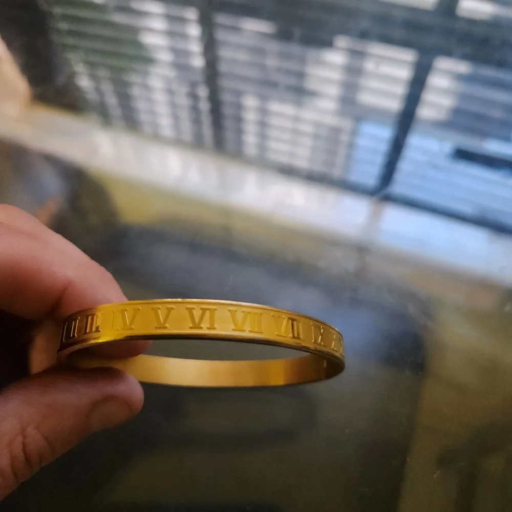 Gold Roman‎ Numeral Bangle Bracelet